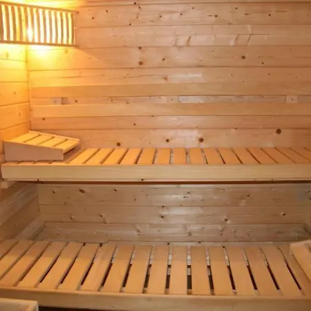 Natyral Razma Razëm