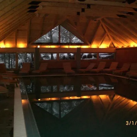 Natyral Razma Hotel Razëm