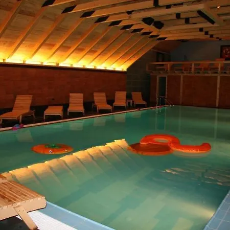 Natyral Razma Hotel Razëm