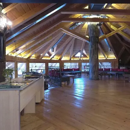 Natyral Razma Szálloda 4*