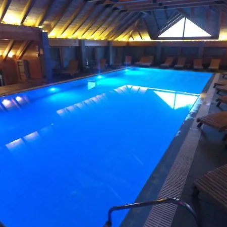 Natyral Razma Hotel Razëm